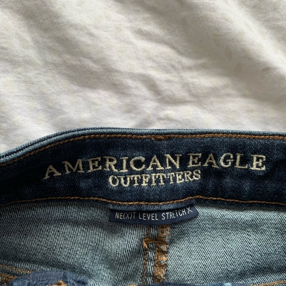 American Eagle Shorts - Picture 2 of 4